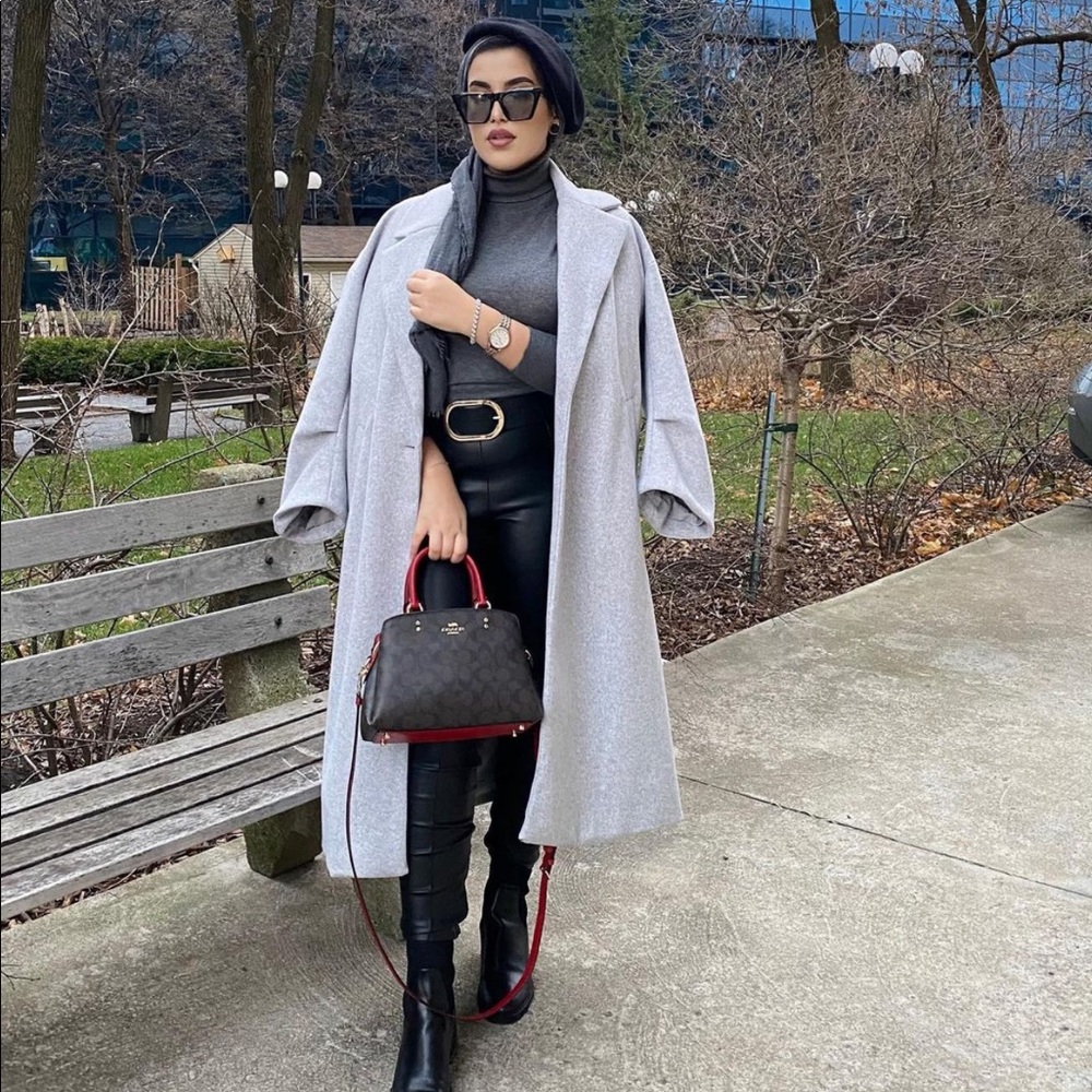 Zara Bloggers fav oversized grey Coat - Picture 10 of 16
